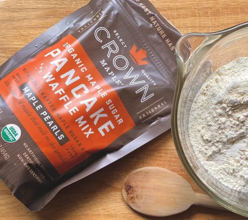 Organic Maple Sugar Pancake Mix von Crown Maple online bestellen – Für Pancakes & Waffeln