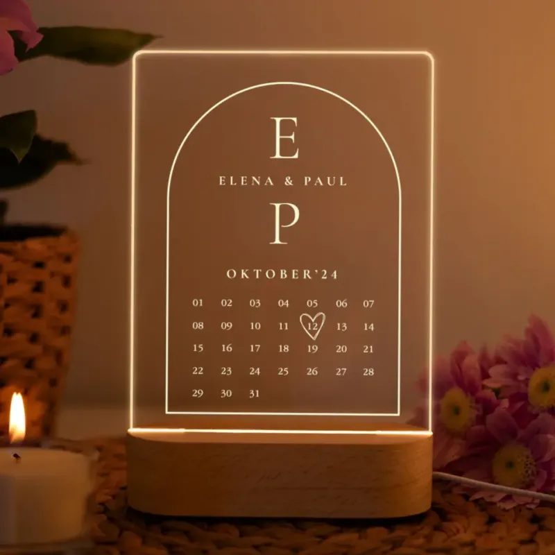 Minimalistische LED Acryl Lampe mit Initialen – Persönliches Geschenk für Hochzeitspaare