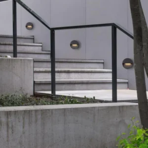 Arne LED Außenwandleuchte Ø 12cm IP54 für Treppen, Balkon und Hauseingang, anthrazit, modern