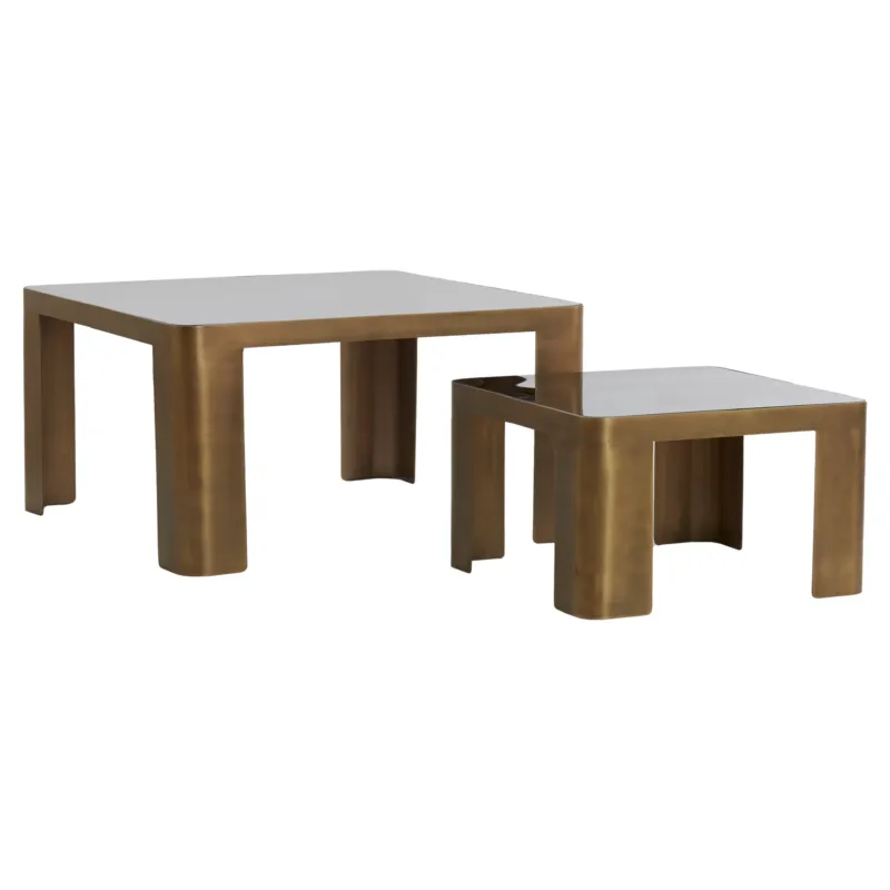 Stilvoller Couchtisch OXE ideal für moderne Wohnzimmer