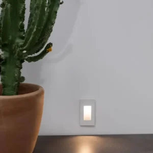 Cove LED Außenwandeinbauleuchte Vertikal 3000K Weiß IP54 für stilvolle Außenbeleuchtung an Wand und Eingang