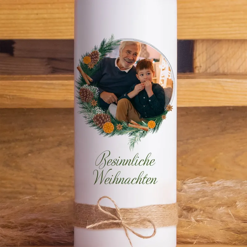 Fotokerze Weihnachtskranz | Weihnachtsgeschenk | 15 - 30 cm Höhe | Personalisierte Kerze |