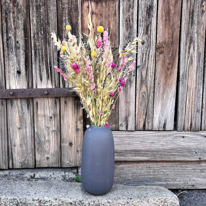 Trockenblumenstrauß Wiesenglück in Beige-Rosa, Gesamtansicht