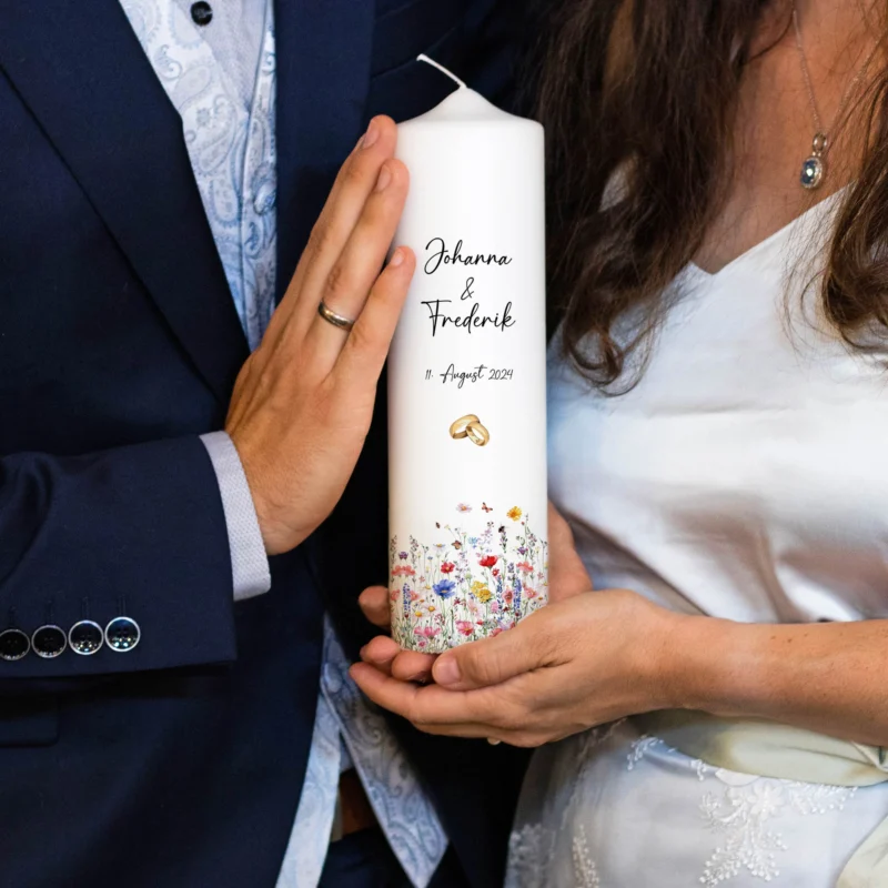 Hochzeitskerze | Wildblumen | Rundumdruck | 20-30 cm Höhe | Trauung | Personalisierte Kerze | Hochzeitsgeschenk personalisiert