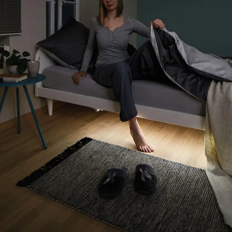 YourLED Night Comfort Set 1m mit Sensor Warmweiß für angenehmes Nachtlicht am Bett, flexibel und selbstklebend
