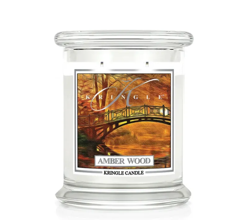 Amber Wood Duftkerze von Kringle Candle kaufen – Herbstlicher Duft mit Vanille, Bourbon & Holzrauch