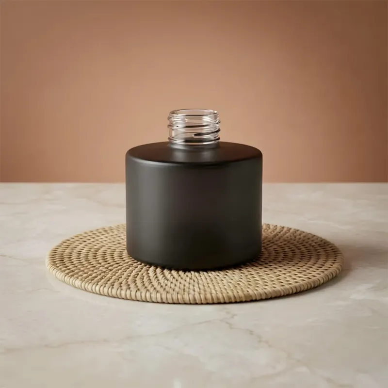 Flacon diffuseur Karma noir mat - 100 ml flacon contenant pour diffuseur de parfum d'ambiance maison Terre de Bougies