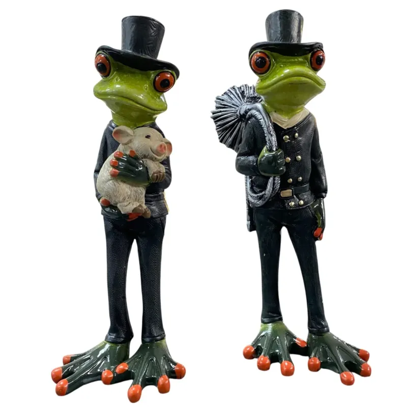 Zwei Formano Froschhausen Dekofiguren Frosch Schornsteinfeger mit Glücksschwein und Kaminbesen