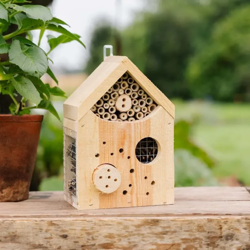 Insektenhotel, Natur, L: 15 cm B: 18 cm H: 28 cm