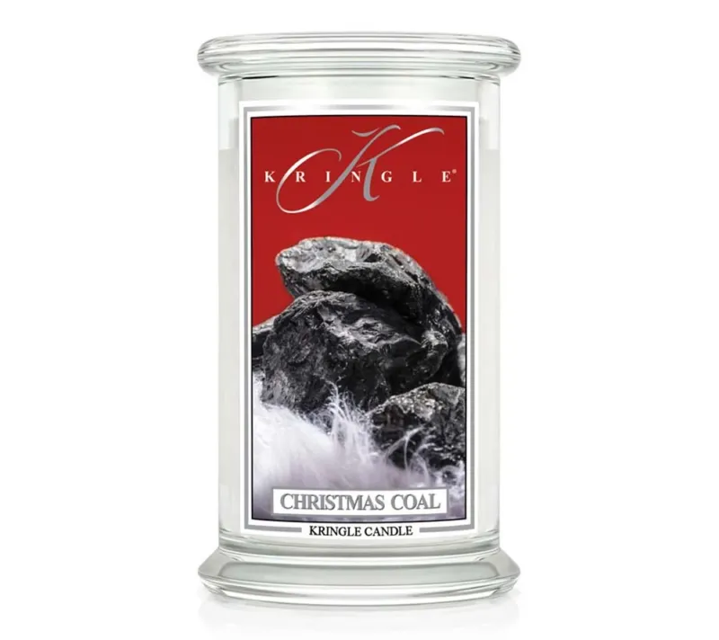 Christmas Coal Duftkerze von Kringle Candle kaufen – würziger Weihnachtsduft mit Moschus, Orange & Patchouli