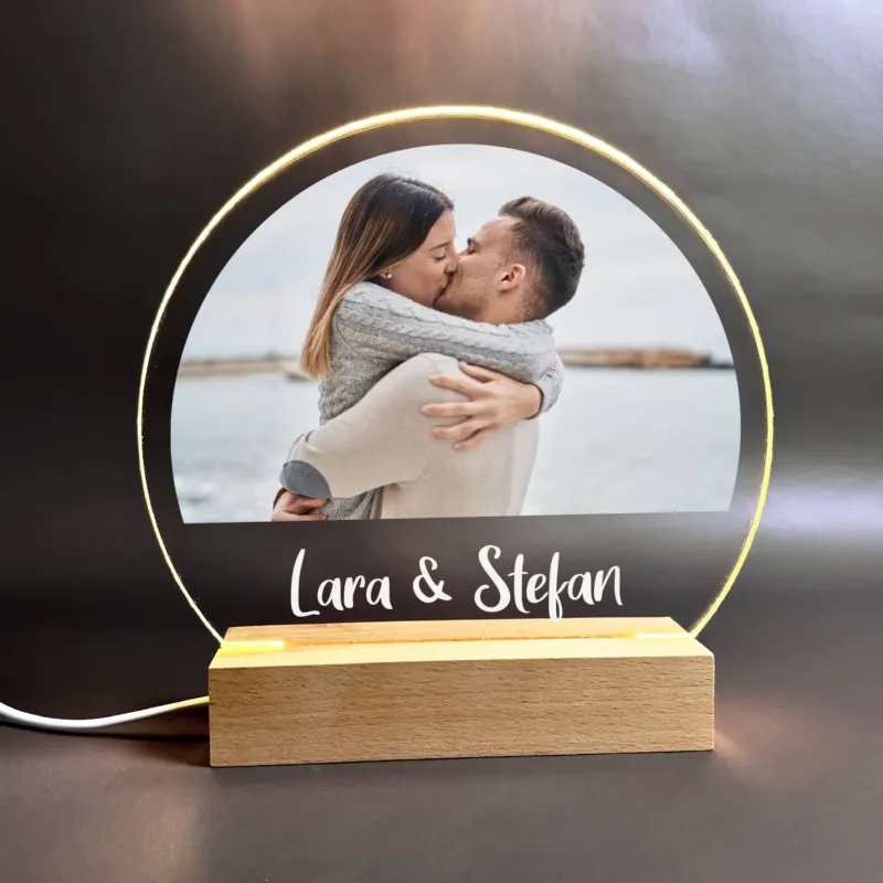 Acrylglaslampe mit Foto und Name bedruckt