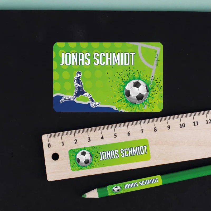 Fußball - Aufkleberset mit Name, in 3 Größen