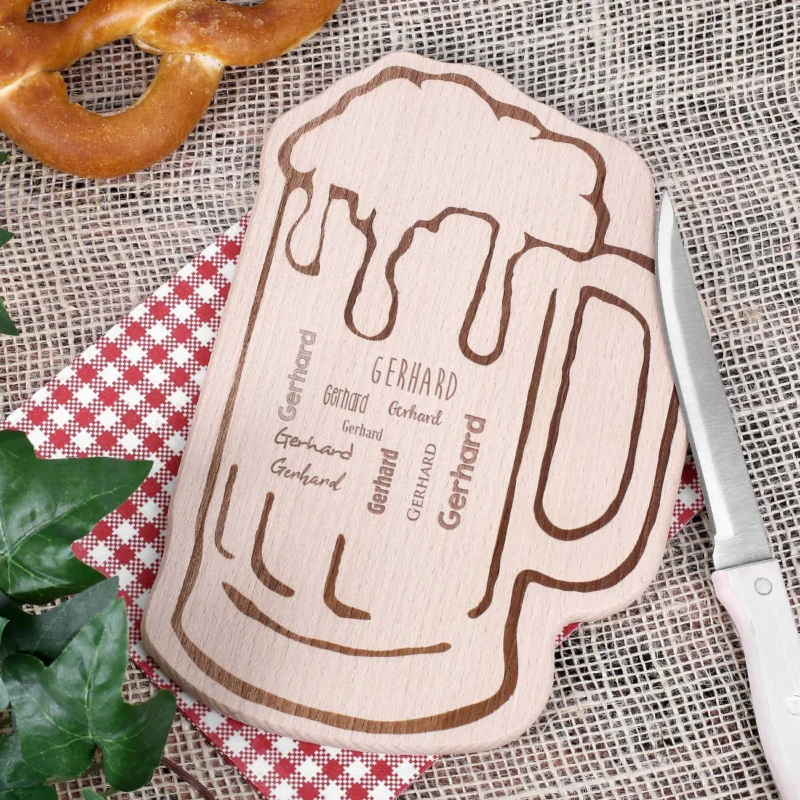 Holzbrettchen in Bierkrug Form für Männer
