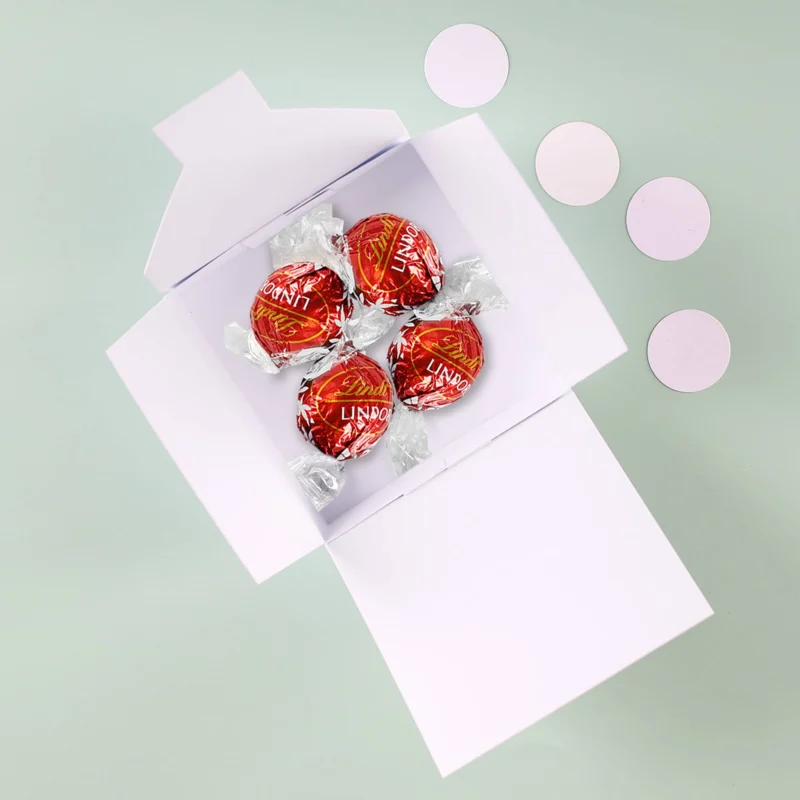 Eine Kleinigkeit zum Valentinstag - 4 Lindorkugeln in persönlich bedruckter Verpackung – Bild 3