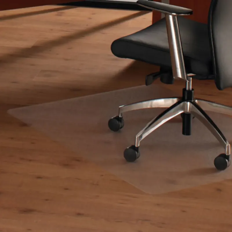 Transparente Bodenschutzmatte ULTIMAT II aus Polycarbonat für Hartböden von Floortex